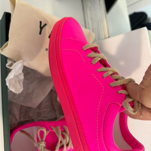 YATAY italian shoes weared 2 times like new with new box - Picture 2 of 4